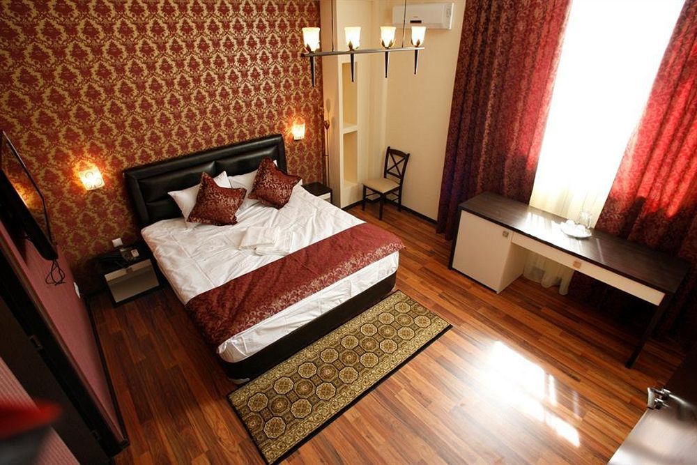 Iris Hotel Chisinau Quarto foto